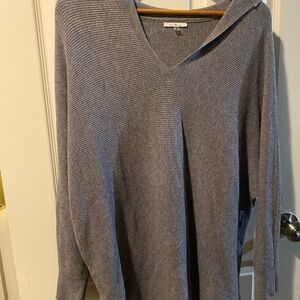 Elegant Heathered V-Neck Sweater